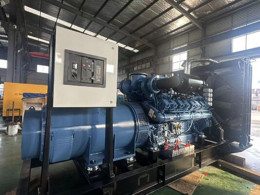 Yuchai 2000KVA/1600KW ชุดเครื่องผลิตดีเซลชนิดเปิดที่น่าเชื่อถือ - การแก้ไขพลังงานอุตสาหกรรมภาระหนัก