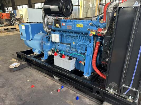 เครื่องผลิตไฟฟ้าดีเซล 200KW สําหรับการใช้ในโรงงานและการก่อสร้าง