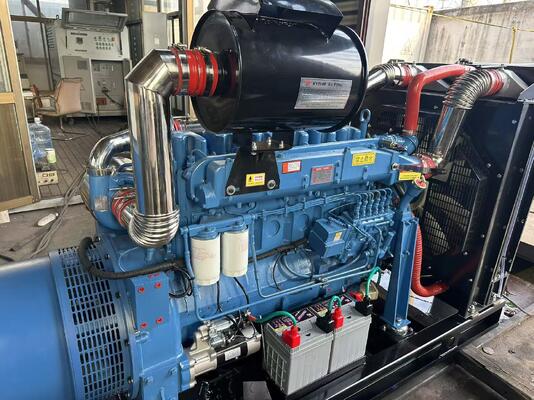 ราคาดี 200KW / 250KVA เครื่องผลิตไฟฟ้าดีเซลเปิด / ปิด / กันเสียง ออนไลน์