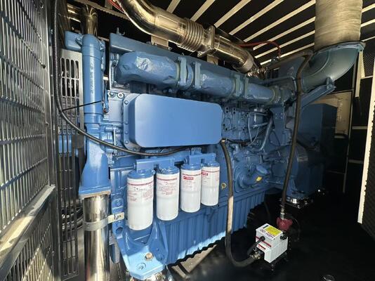 เครื่องผลิตไฟฟ้าไดเซลเงียบ 1250kVA ขายปลีก