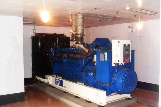 ราคาดี เปิด / เงียบ Type 625kVA SDEC เครื่องกําเนิดดีเซลตั้ง 1500 rpm ความเร็ว ออนไลน์